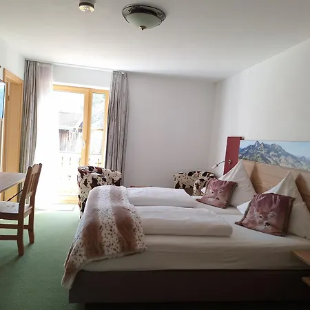 Berggasthaus Kraxenberger 3* Бранненбург