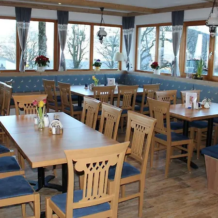 Berggasthaus Kraxenberger 3*
